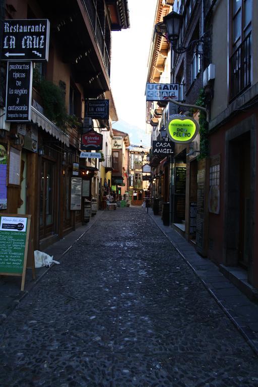 Hosteria La Antigua Potes Bagian luar foto