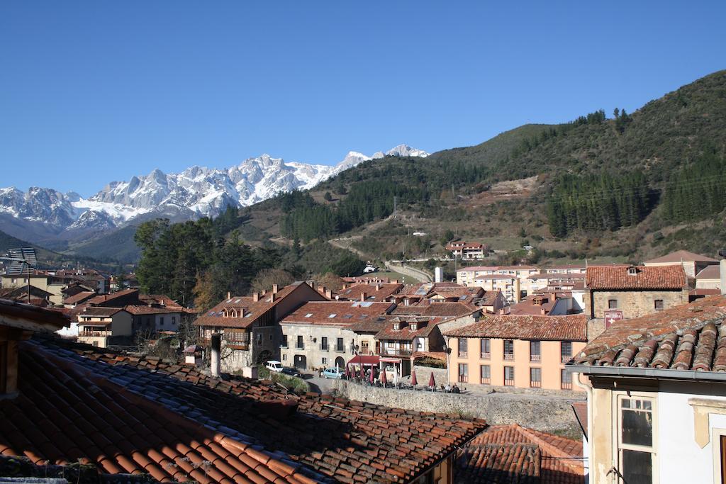 Hosteria La Antigua Potes Bagian luar foto